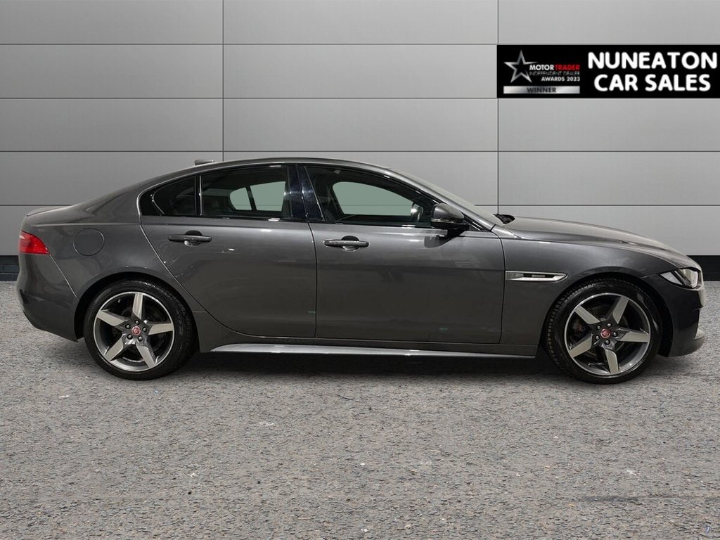 Used Jaguar XE 2019 for sale - 77820457: Photo 2