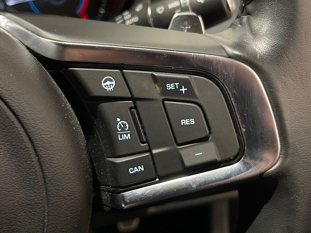 Used Jaguar XE 2019 for sale - 77820457: Photo 25