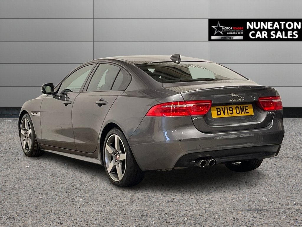 Used Jaguar XE 2019 for sale - 77820457: Photo 5