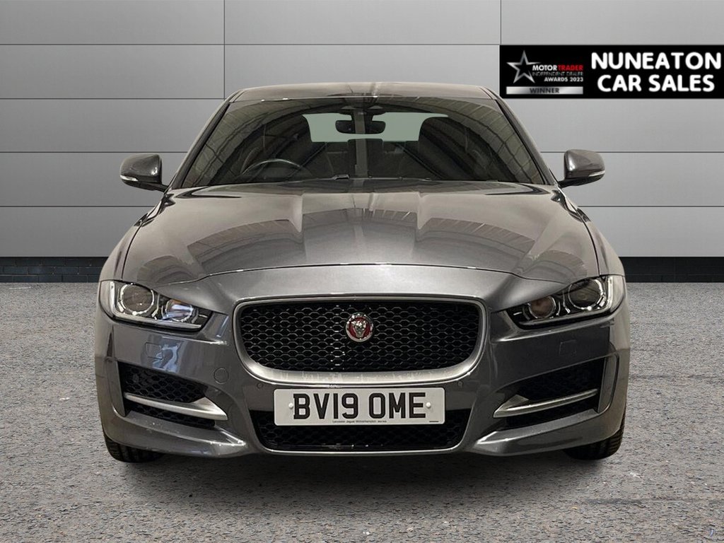 Used Jaguar XE 2019 for sale - 77820457: Photo 8