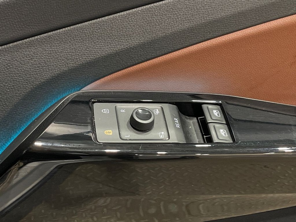 Used Volkswagen ID.4 2021 for sale - 76665635: Photo 18