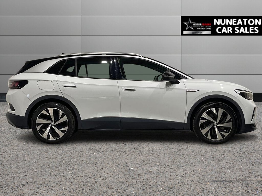 Used Volkswagen ID.4 2021 for sale - 76665635: Photo 2