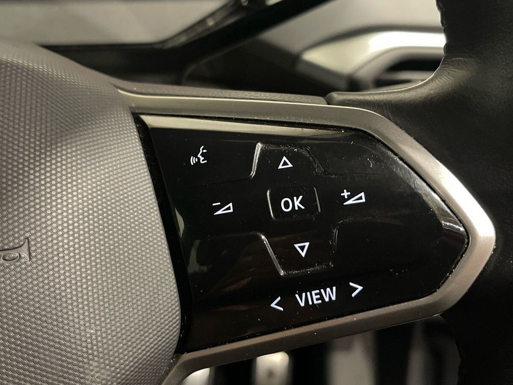 Used Volkswagen ID.4 2021 for sale - 76665635: Photo 25