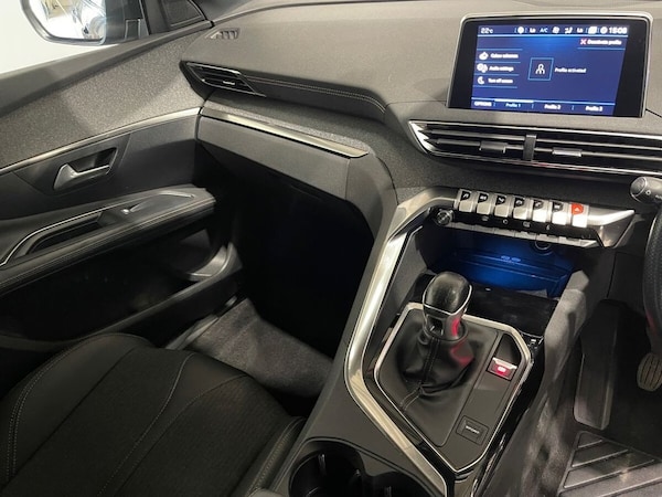 Used Peugeot 3008 2020 for sale - 75335964: Photo 14