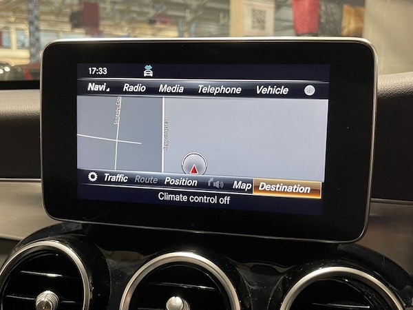 Used Mercedes-Benz C Class 2018 for sale - 76333324: Photo 21