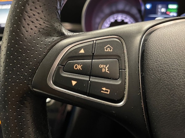 Used Mercedes-Benz C Class 2018 for sale - 76333324: Photo 25