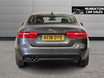Used Jaguar XE 2018 for sale - 75596796: Photo