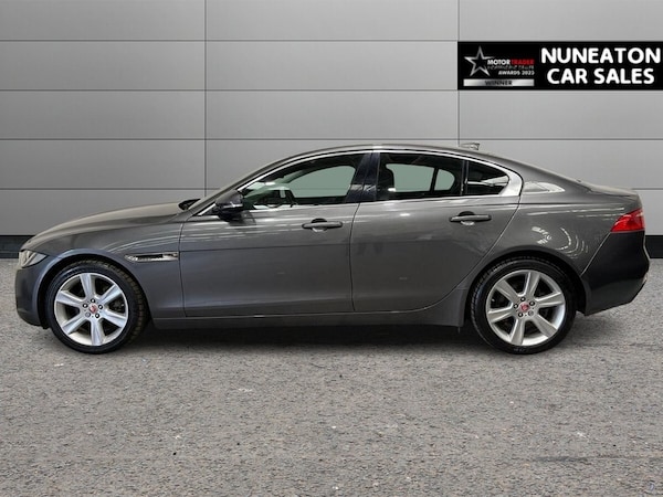 Used Jaguar XE 2018 for sale - 75596796: Photo 6
