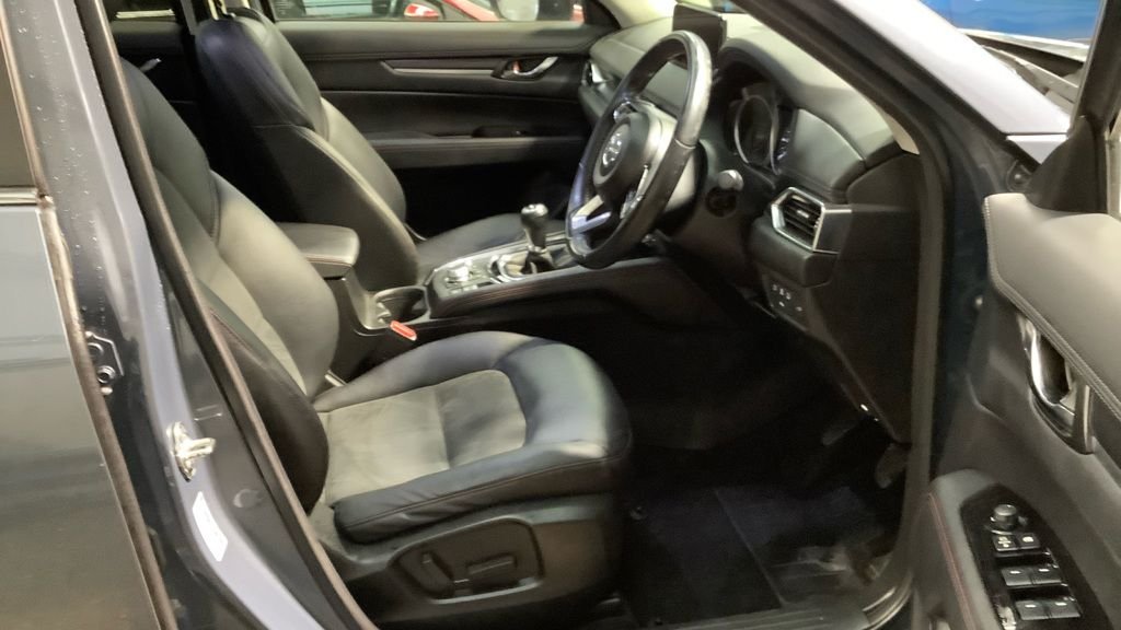 Used Mazda CX-5 2021 for sale - 76768562: Photo 9