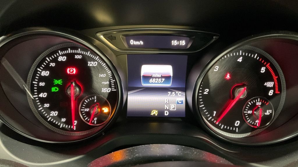 Used Mercedes-Benz GLA 2018 for sale - 76731149: Photo 10