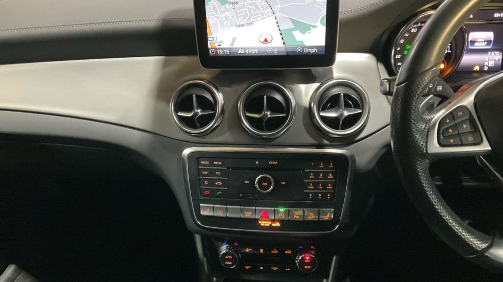 Used Mercedes-Benz GLA 2018 for sale - 76731149: Photo 11