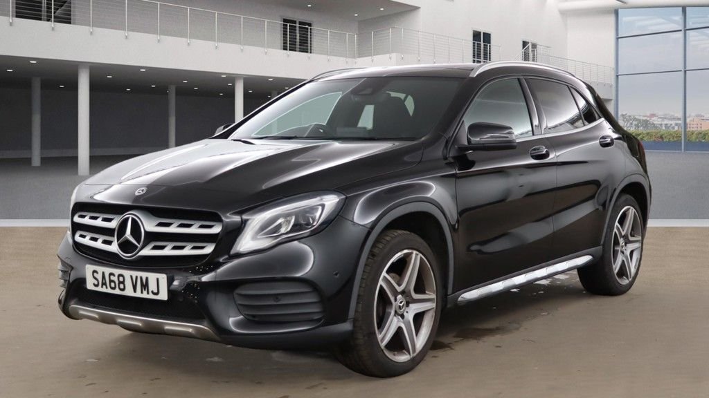 Used Mercedes-Benz GLA 2018 for sale - 76731149: Photo 2