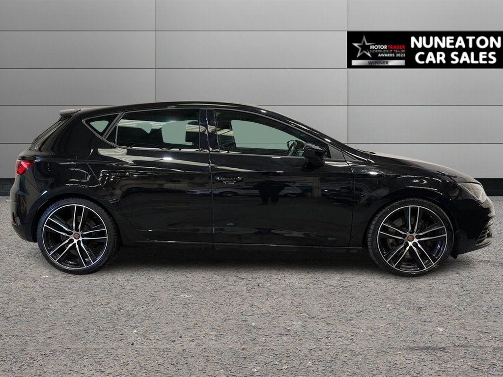 Used SEAT Leon 2019 for sale - 77236712: Photo 2