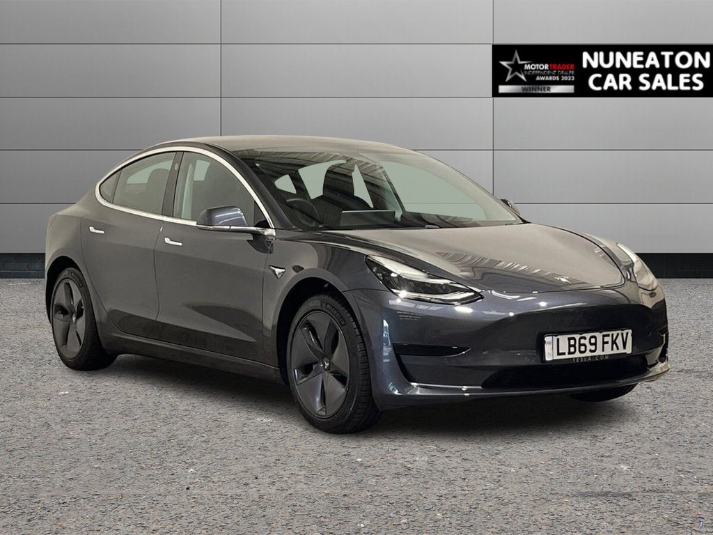 Used Tesla Model 3 2019 for sale - 76635478: Photo 1