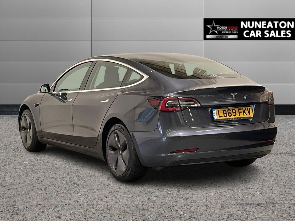 Used Tesla Model 3 2019 for sale - 76635478: Photo 5