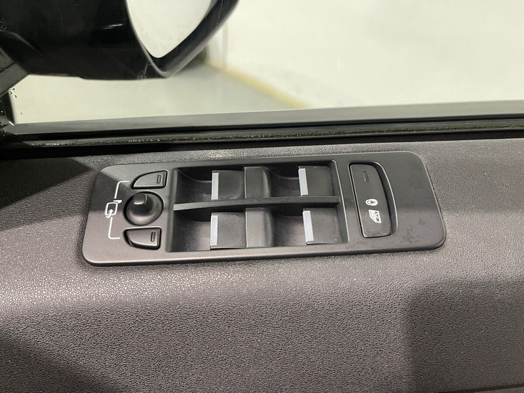 Used Land Rover Discovery Sport 2018 for sale - 76547168: Photo 19