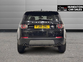 Used Land Rover Discovery Sport 2018 for sale - 76547168: Photo