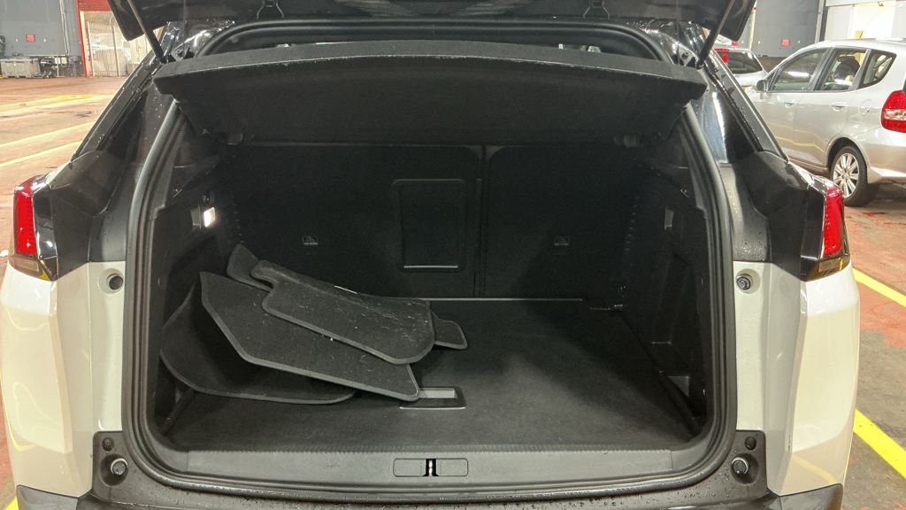 Used Peugeot 3008 2018 for sale - 76642708: Photo 7