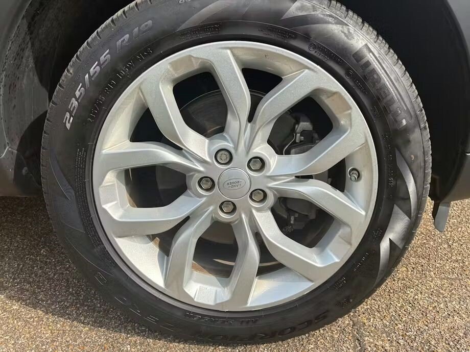 Used Land Rover Discovery Sport 2018 for sale - 78153776: Photo 15