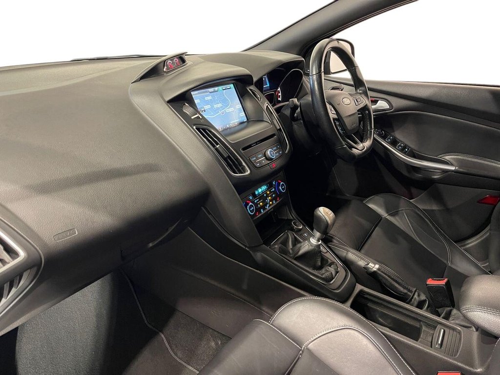 Used Ford Focus 2015 for sale - 77263571: Photo 14