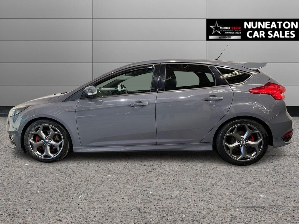 Used Ford Focus 2015 for sale - 77263571: Photo 6