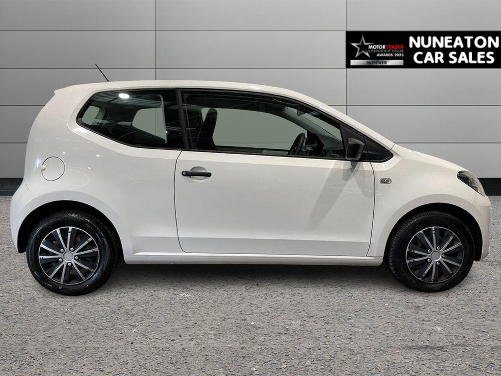 Used Volkswagen up! 2014 for sale - 77841307: Photo 2