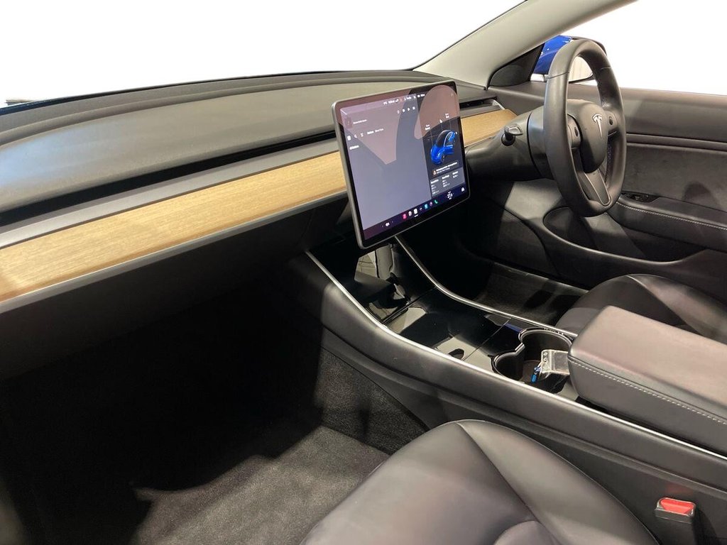 Used Tesla Model 3 2020 for sale - 77355593: Photo 15