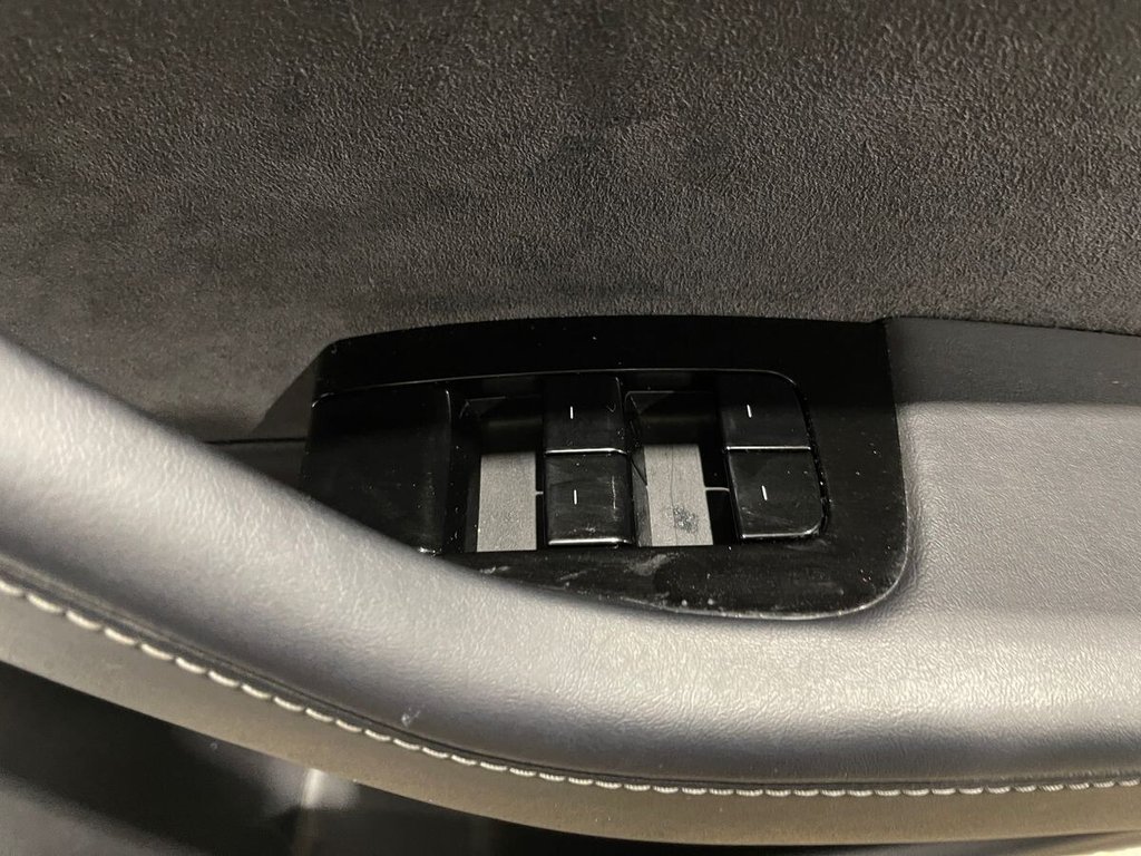 Used Tesla Model 3 2020 for sale - 77355593: Photo 19