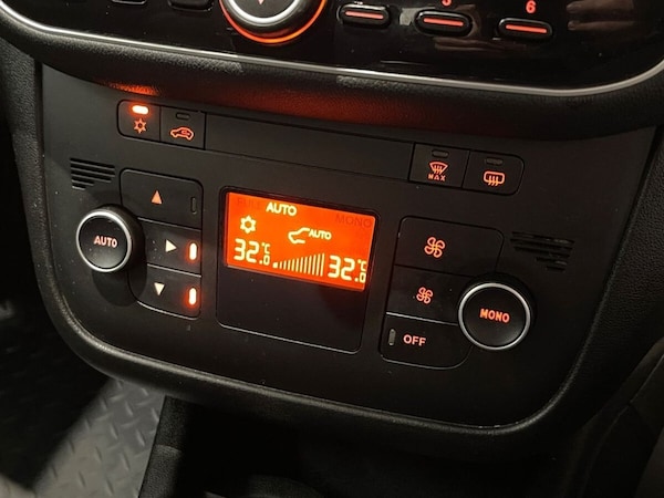 Used Fiat Punto 2013 for sale - 76323073: Photo 17