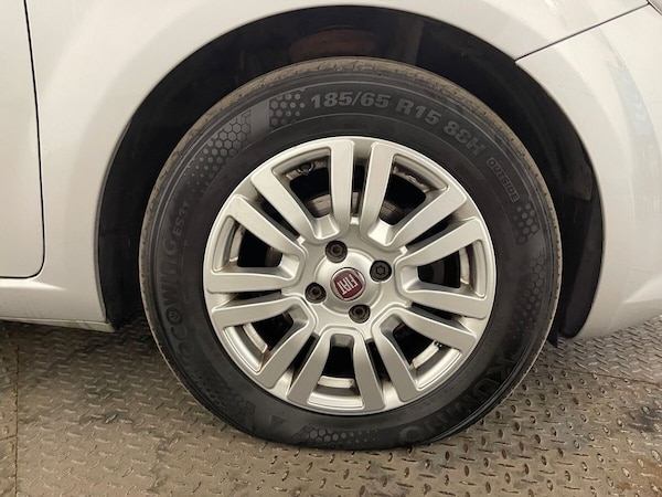 Used Fiat Punto 2013 for sale - 76323073: Photo 28