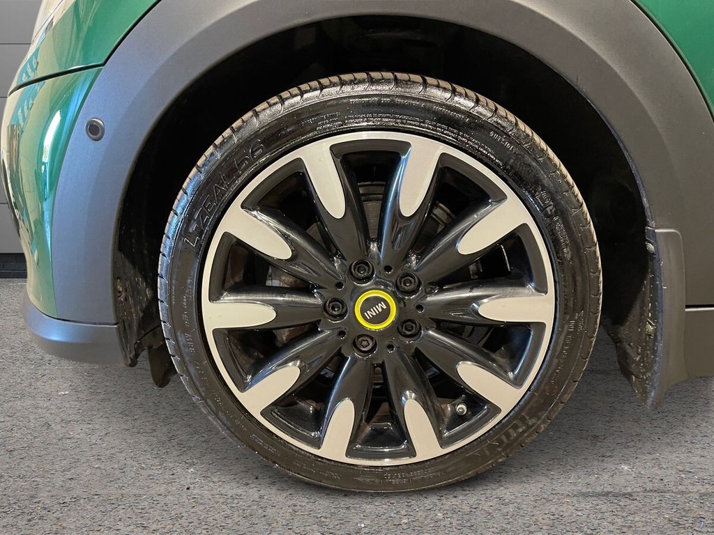 Used MINI Electric Hatch 2021 for sale - 76610259: Photo 12