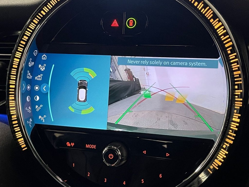 Used MINI Electric Hatch 2021 for sale - 76610259: Photo 18