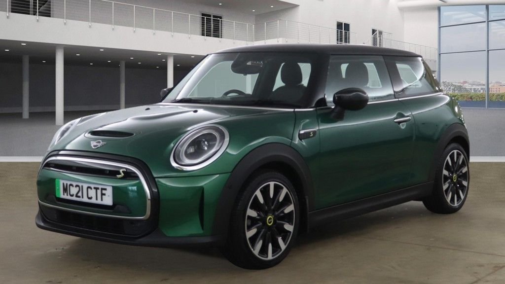 Used MINI Hatch 2021 for sale - 76610259: Photo 2