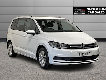 Used Volkswagen Touran 2019 for sale - 78382227: Photo