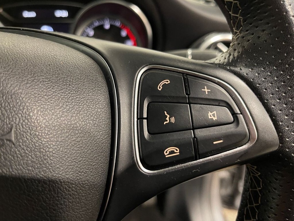 Used Mercedes-Benz GLA 2018 for sale - 76610299: Photo 26