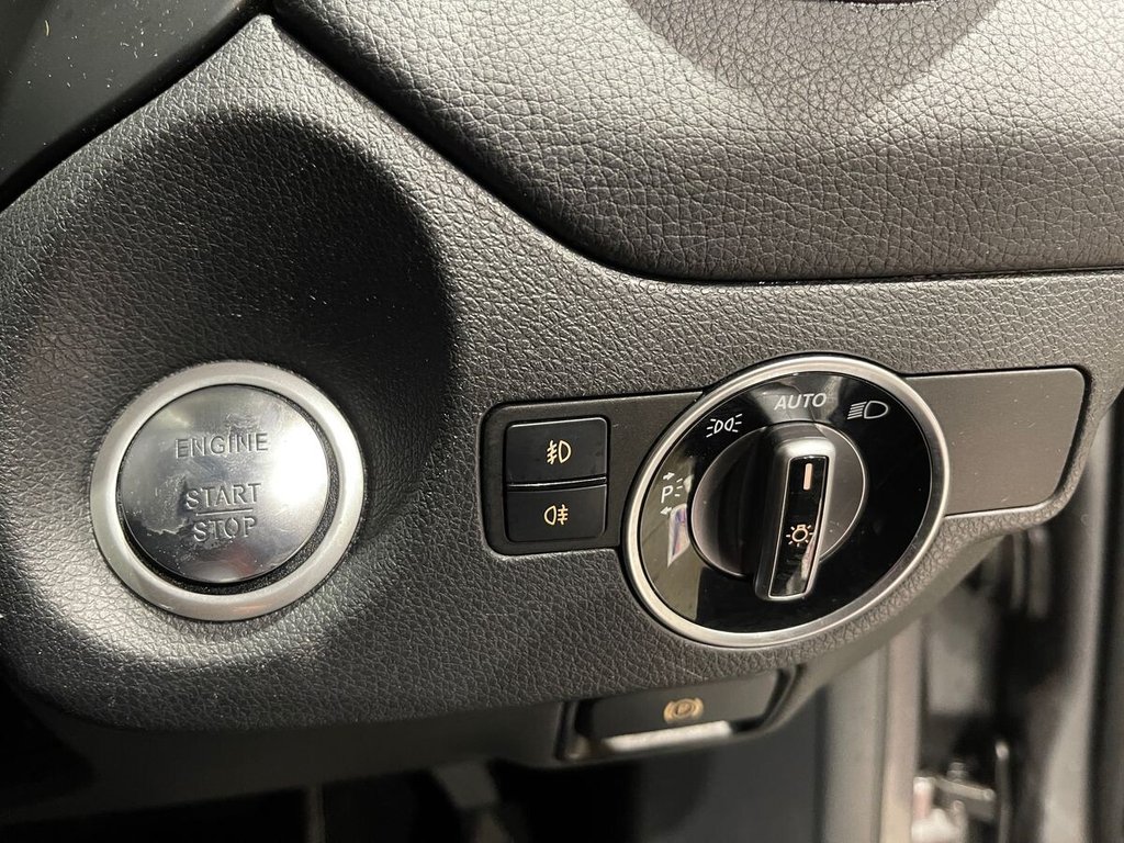 Used Mercedes-Benz GLA 2018 for sale - 76610299: Photo 36