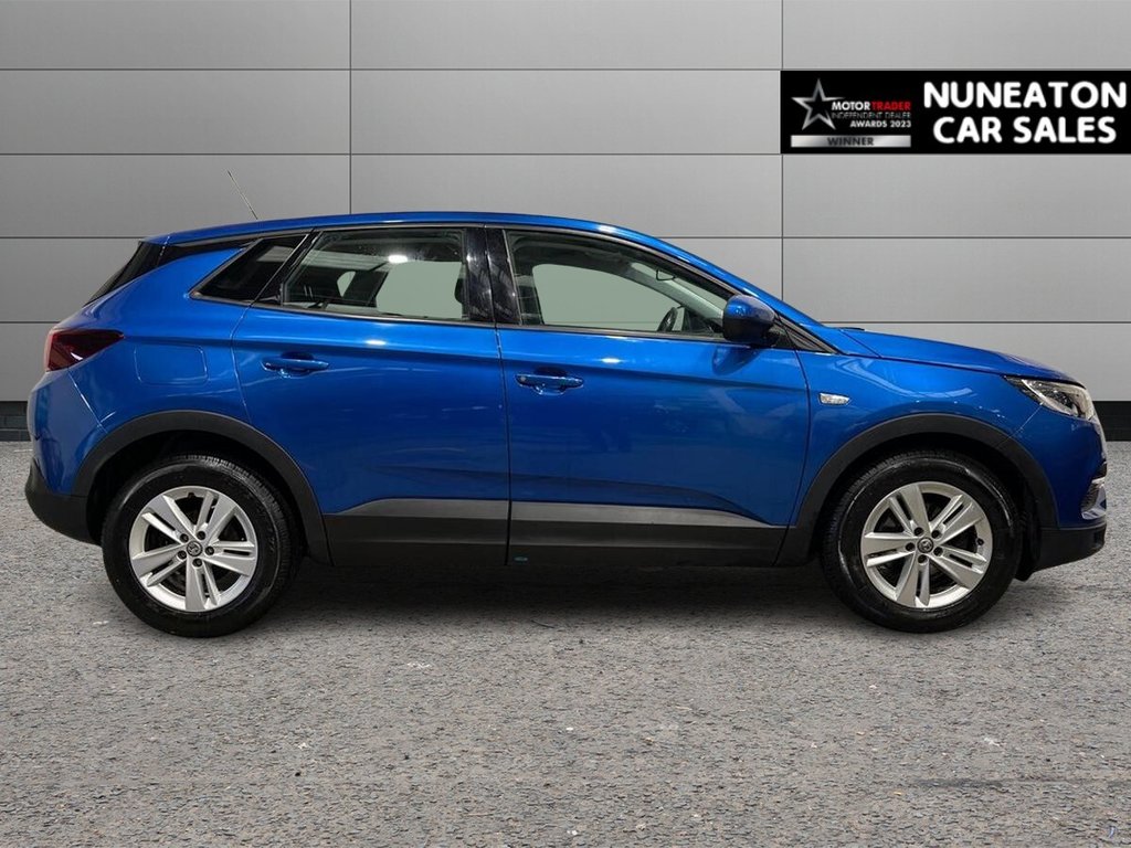 Used Vauxhall Grandland X 2018 for sale - 77470488: Photo 2