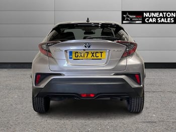 Used Toyota C-HR 2017 for sale - 79632369: Photo