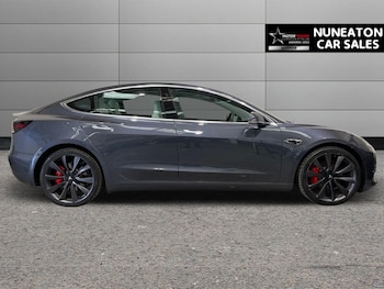 Used Tesla Model 3 2020 for sale - 75630645: Photo