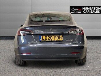 Used Tesla Model 3 2020 for sale - 75630645: Photo