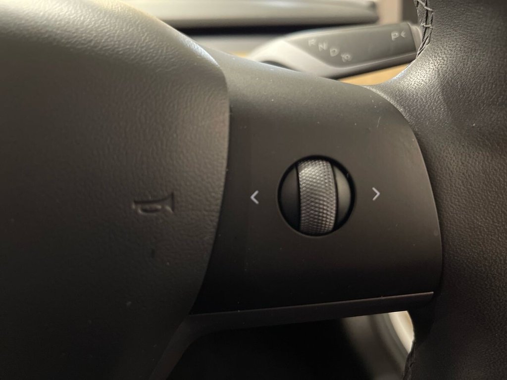 Used Tesla Model 3 2021 for sale - 77122208: Photo 26