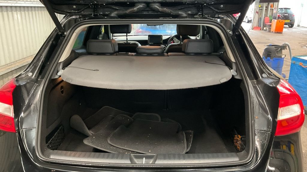 Used Mercedes-Benz GLA 2017 for sale - 76768485: Photo 7