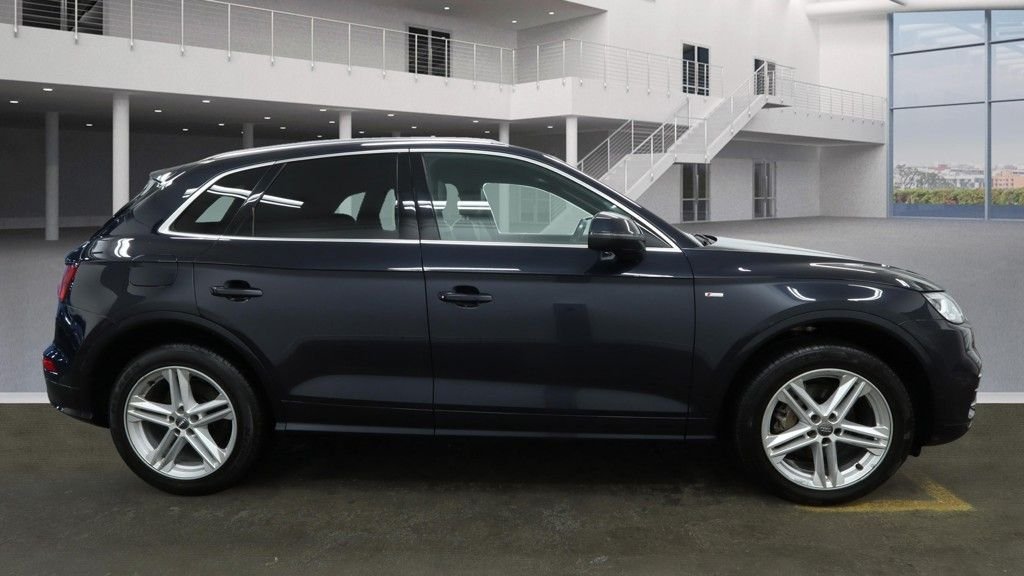 Used Audi Q5 2018 for sale - 76888529: Photo 5