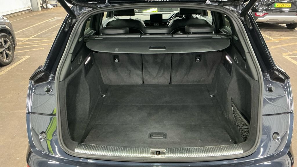 Used Audi Q5 2018 for sale - 76888529: Photo 7