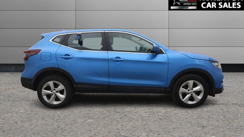 Used Nissan Qashqai 2020 for sale - 77971520: Photo 2
