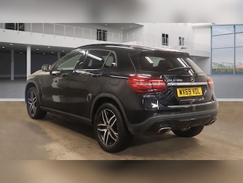 Used Mercedes-Benz GLA 2019 for sale - 76582829: Photo