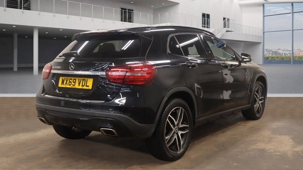 Used Mercedes-Benz GLA 2019 for sale - 76582829: Photo 4