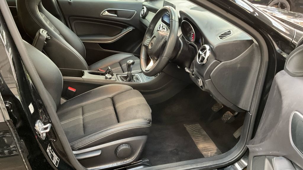 Used Mercedes-Benz GLA 2019 for sale - 76582829: Photo 9