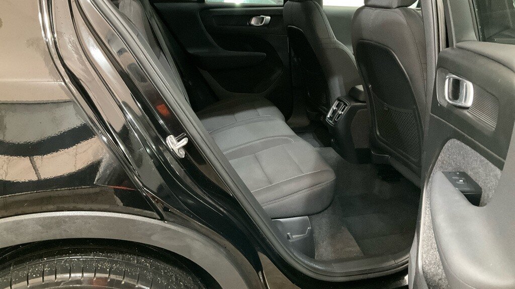 Used Volvo XC40 2023 for sale - 77293305: Photo 14