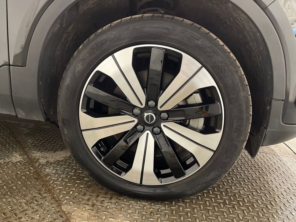 Used Volvo XC40 2023 for sale - 77293305: Photo 33